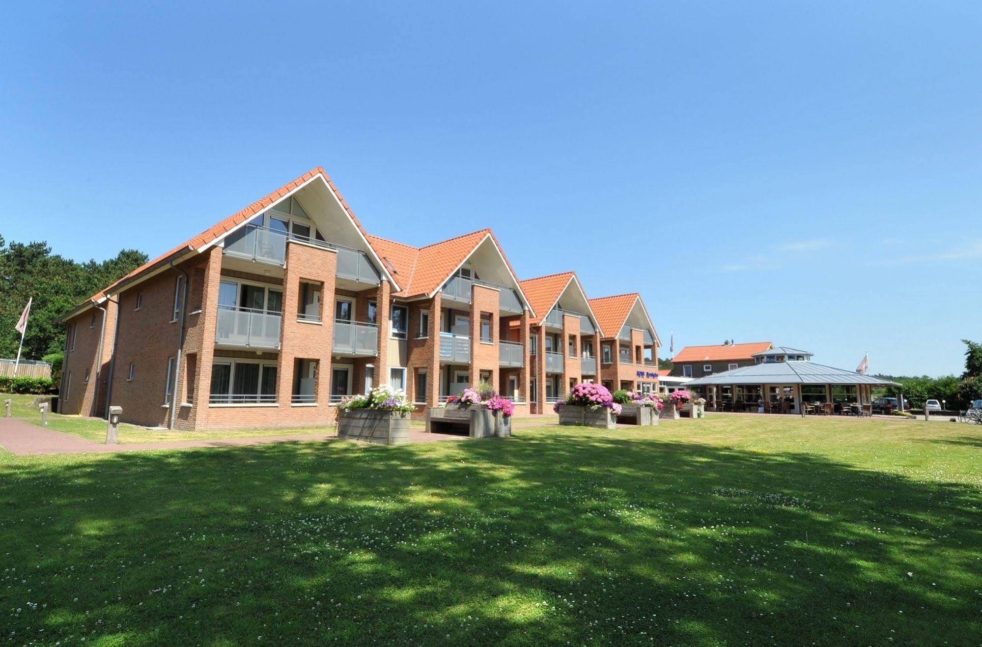 Hotel Bornholm West-Terschelling Exterior photo